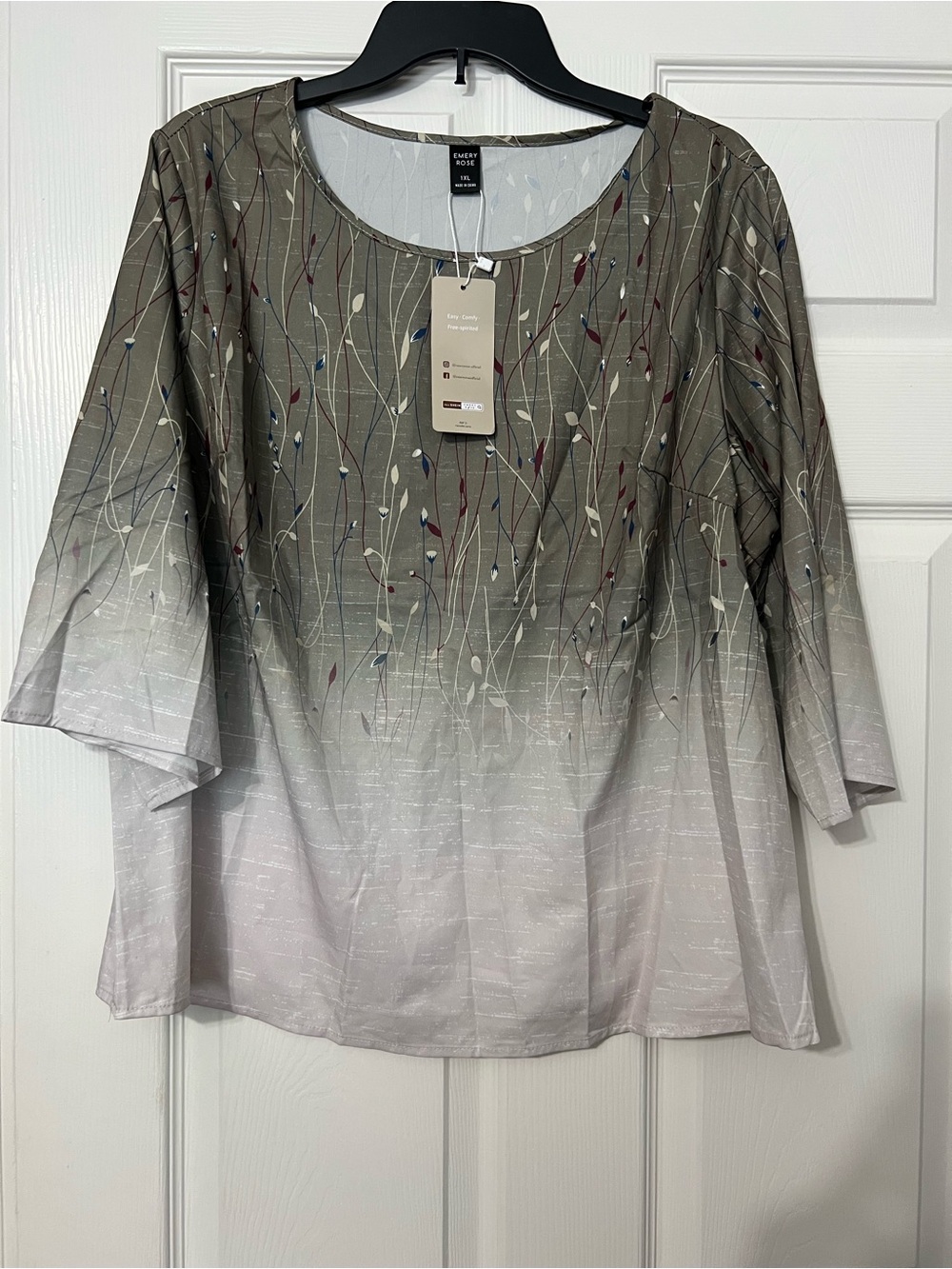 EMERY ROSE Blouse